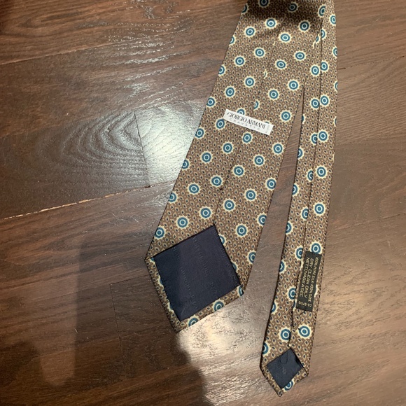 Giorgio Armani Men's silk tie - Picture 3 of 6